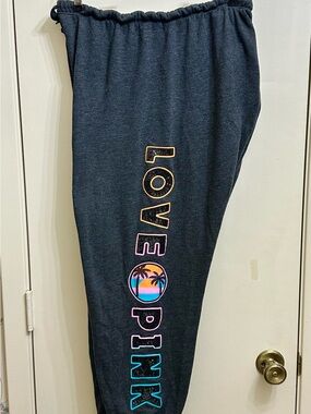 PINK VICTORIA’S SECRET SEQUIN LOVE PINK SWEATS SZ XL